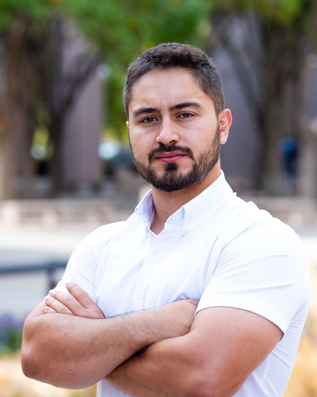 Dustin Dueñas